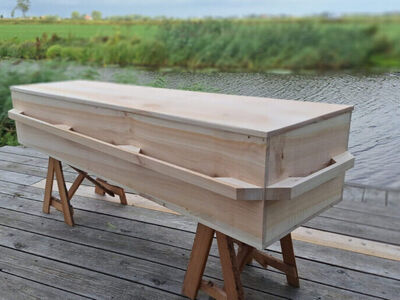 De-kistemakker-uitvaartkist-massief-populieren