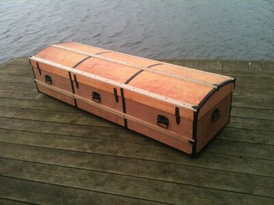 De-kistemakker-uitvaartkist-perry-koffer-model